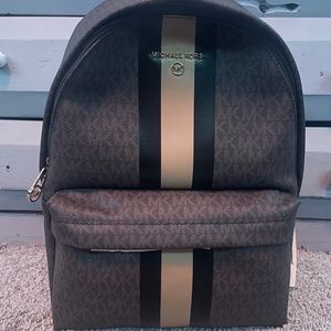 New With Tags: Michael Kors Slater Medium Sling Backpack